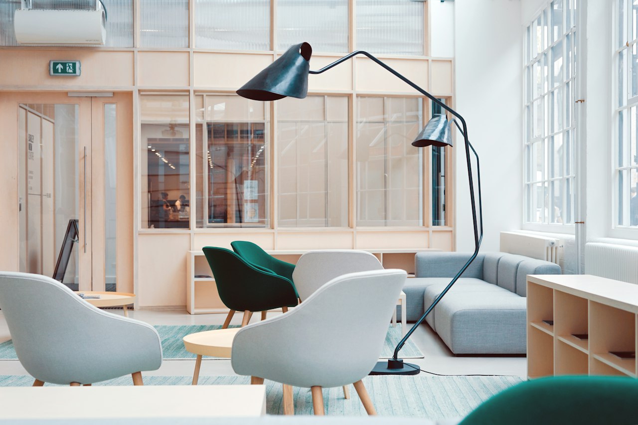 Bureau 120 m² — Montplaisir